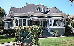 1801 First Luxury Inn